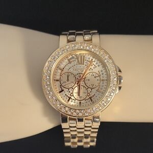 Valia Elegant Gold Women's Watch with Sparkling Accents